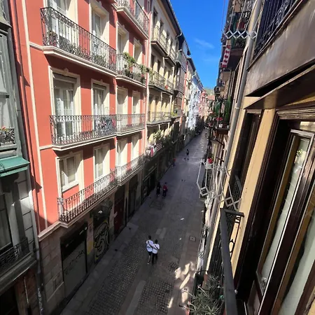 Gurea Casco Viejo Con Parking No Incluido En El Precio *