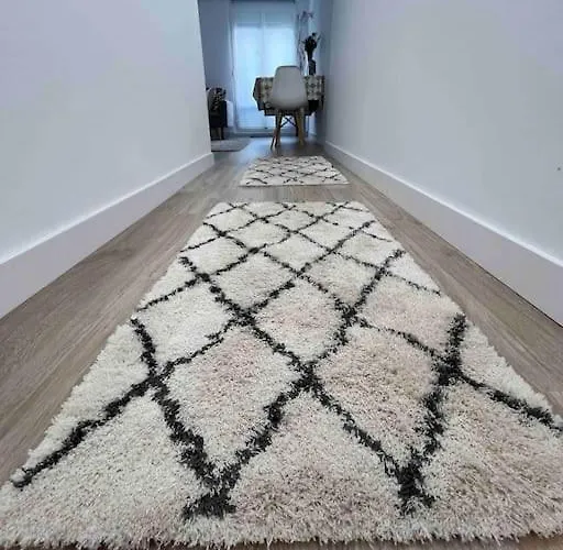 Gurea Casco Viejo Con Opcion A Parking Appartamento