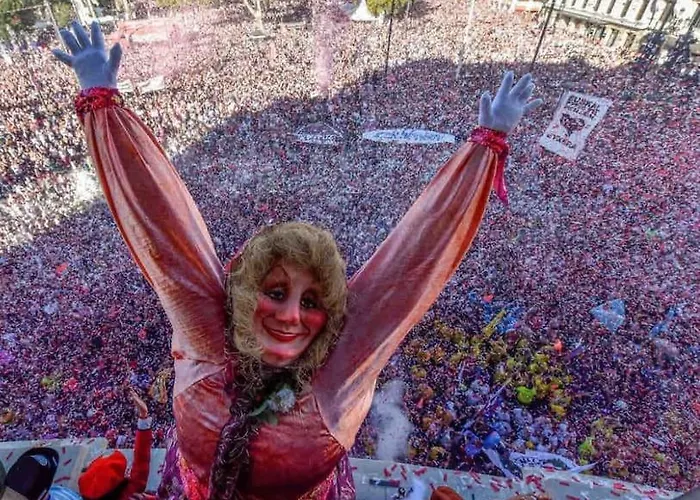 Gurea Casco Viejo Con Opcion A Parking Appartamento