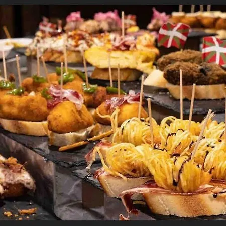 Gurea Casco Viejo Con Parking No Incluido En El Precio شقة بلباو